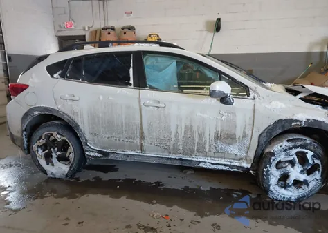 2021 Subaru Crosstrek Limited z USA, uszkodzony, nr VIN JF2GTHMC4M8257390